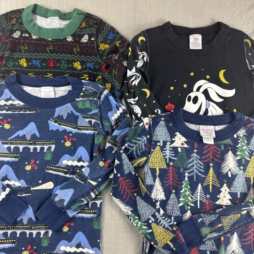 Hannah Andersson Pajamas Kids 5 Sleepwear Disney Trains Holiday Lot of 4 Sets